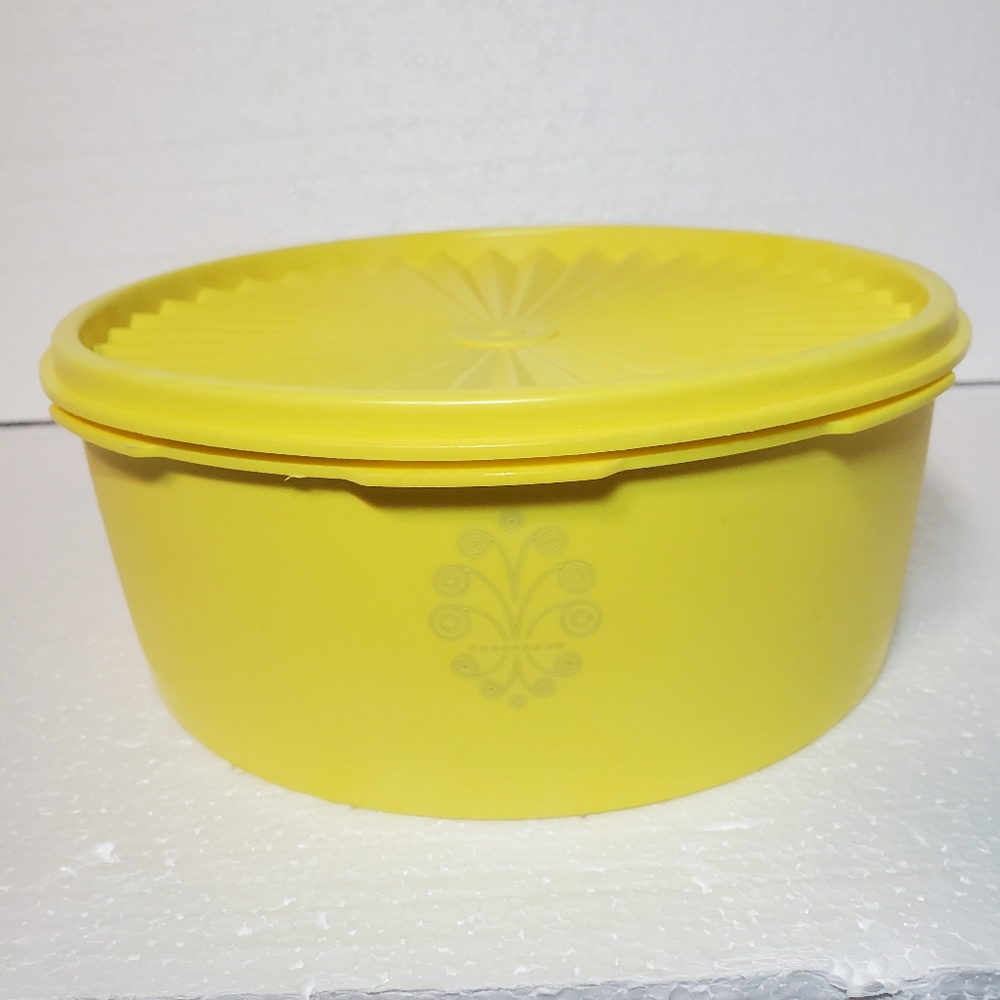 Vintage Tupperware 1204-7 Yellow Stackable Canister